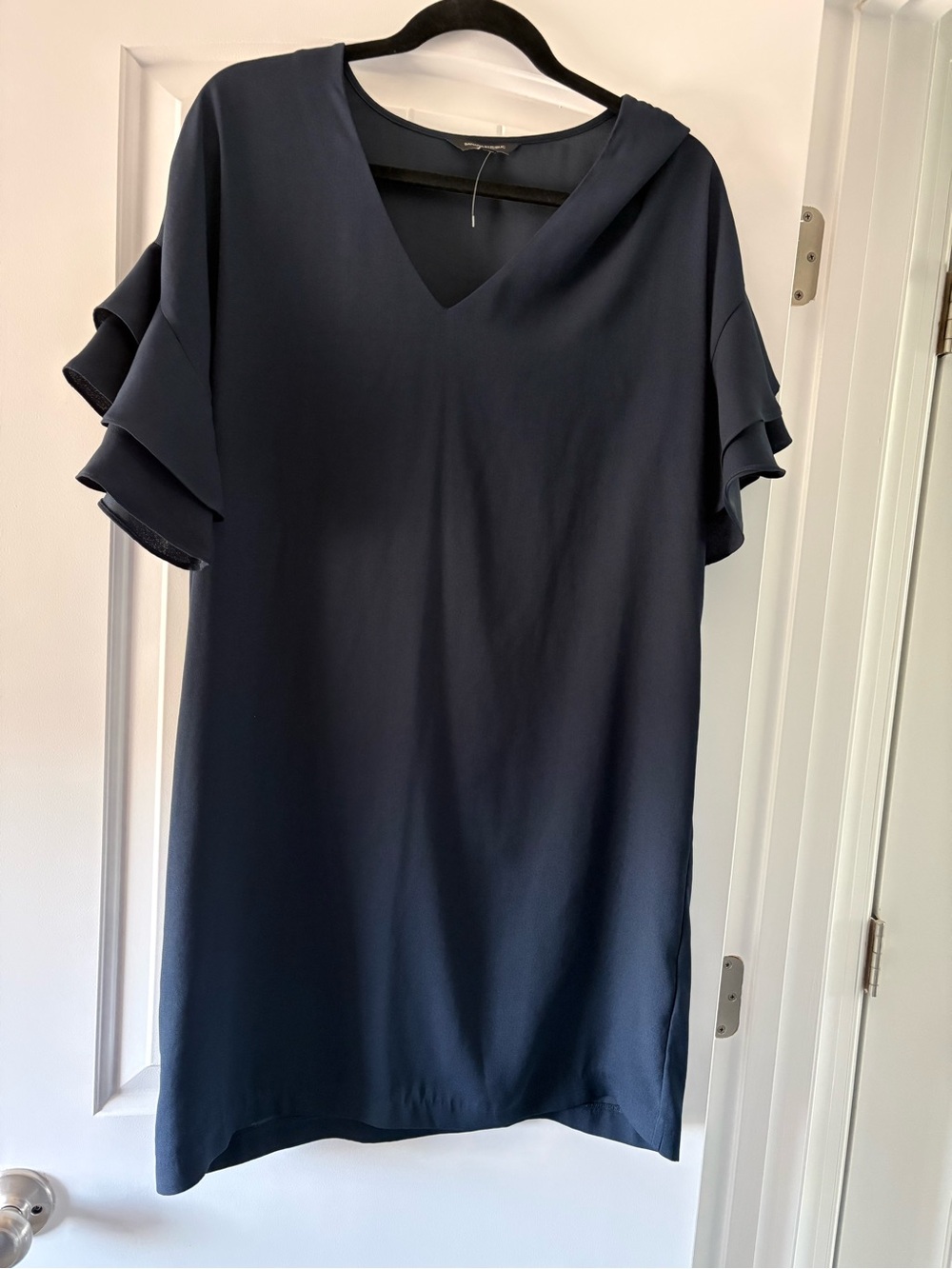 Banana Republic Navy Size 10 V-Neck Ruffle Sleeve Shift Dress Workwear Cocktail